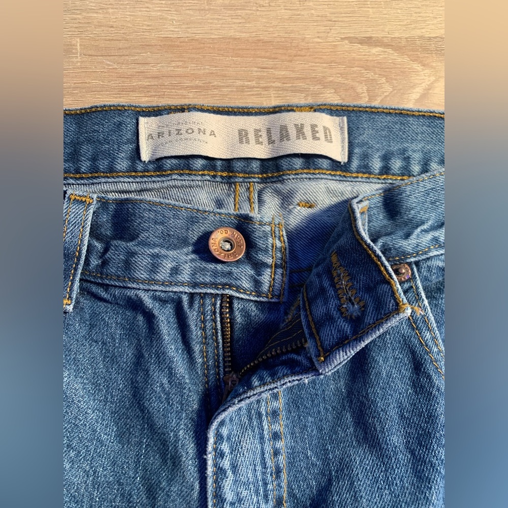 Arizona Relaxed Ripped Jeans - Picture 3 of 4
